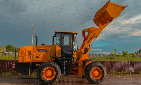 Фронтальный погрузчик Lonking CDM835N, 3 гидролинии
